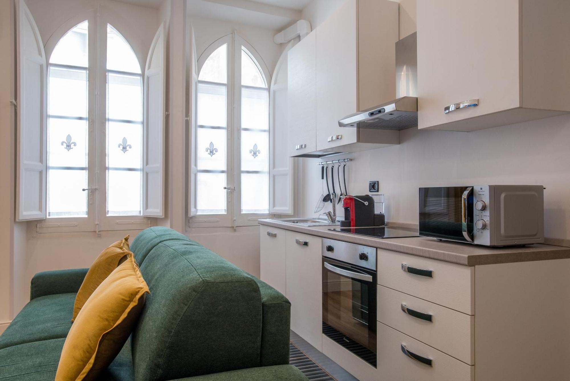 Apartment In The City Centre - Free Private Parking カリアリ エクステリア 写真